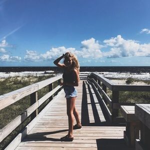 Meet your Posher, Caroline